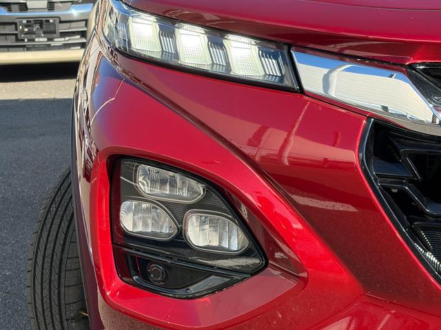 フロンクス １型　純正全方位カメラナビ　２０２６初売り特選ダァーッ！　２ＷＤ　全方位カメラ　純正９インチナビ　電動パーキングブレーキ　デュアルセンサーブレーキサポートＩＩ　プッシュスタート　シートヒーター　オートエアコン　アイドリングストップ　禁煙車　元社用車（4枚目）