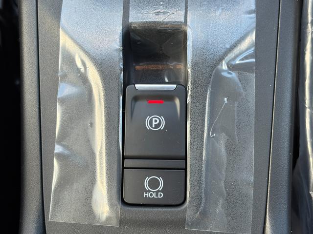 フロンクス １型　純正全方位カメラナビ　２０２６初売り特選ダァーッ！　２ＷＤ　全方位カメラ　純正９インチナビ　電動パーキングブレーキ　デュアルセンサーブレーキサポートＩＩ　プッシュスタート　シートヒーター　オートエアコン　アイドリングストップ　禁煙車　元社用車（17枚目）