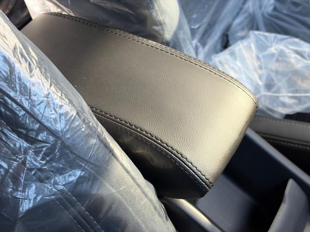 フロンクス １型　純正全方位カメラナビ　２０２６初売り特選ダァーッ！　２ＷＤ　全方位カメラ　純正９インチナビ　電動パーキングブレーキ　デュアルセンサーブレーキサポートＩＩ　プッシュスタート　シートヒーター　オートエアコン　アイドリングストップ　禁煙車　元社用車（45枚目）