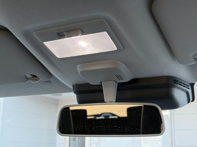 ハスラー ＨＹＢＲＩＤ　Ｘ　３型　オーディオレス　新年初売りダァーッ！　２ＷＤ　デュアルカメラブレーキサポート　マイルドハイブリッド　オーディオレス　プッシュスタート　シートヒーター　オートエアコン　アイドリングストップ　横滑り防止機能　盗難防止システム　元社用車（73枚目）