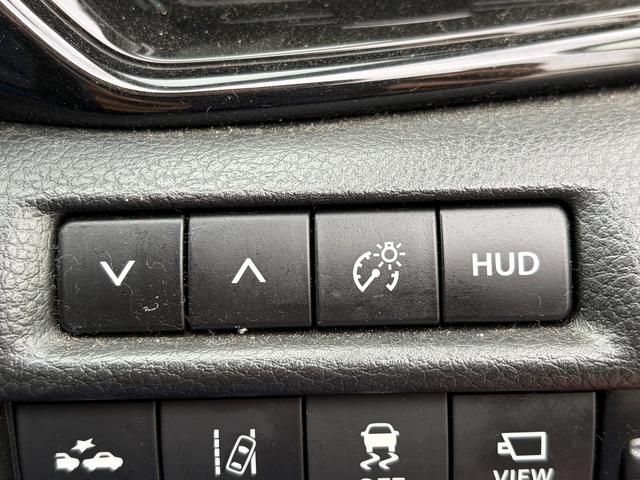 フロンクス １型　純正全方位カメラナビ　２０２６初売り特選ダァーッ！　２ＷＤ　全方位カメラ　純正９インチナビ　デュアルセンサーブレーキサポートＩＩ　プッシュスタート　シートヒーター　オートエアコン　アイドリングストップ　横滑り防止機能　衝突安全ボディ　禁煙車　元社用車（8枚目）