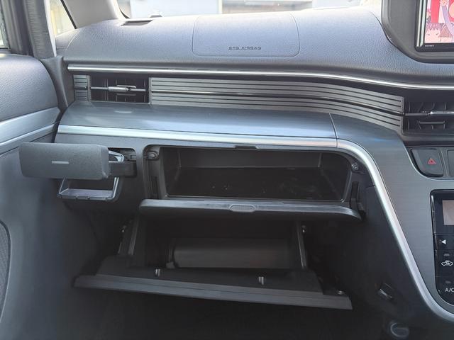 �ɐ���I�[�g���[�X��߂��@�P�[�Y�f���L�ɐ���X�l�@�ƂȂ�̂ƂȂ�ł��B