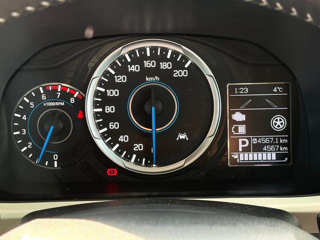 クロスビー HYBRID MZ 4型 全方位P 2026初売特選ダァッ! 2WD 全方位カメラパッケージ オーディオレス デュアルカメラブレーキサポート オートライト プッシュスタート シートヒーター オートエアコン アイドリングストップ 盗難防止システム 元社用車(32枚目)