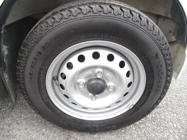 キャリイトラック  4WD ワンオーナー エアコン パワステ 5速(3枚目)