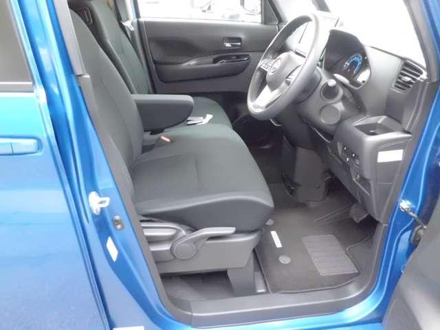 ルークス ハイウェイスター　Ｘ　アイスト　衝突被害軽減ブレ－キ　マルチビューカメラ　車線逸脱警報装置　ＥＴＣ　ＬＥＤ　スマートキー　パワーウィンドウ　ワンオーナー　カーテンエアバック　ドライブレコーダー　ナビＴＶ　バックカメラ（12枚目）