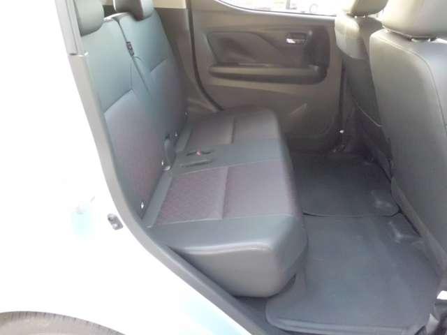 デイズ ハイウェイスター Gターボプロパイロットエディション アルミ エアバック ETC車載器 LEDヘッドライト レーダークルーズ インテリジェントキー レーンアシスト キーレス ドライブレコーダー サイドカメラ アイドリングストップ エアコン メモリ-ナビ(13枚目)