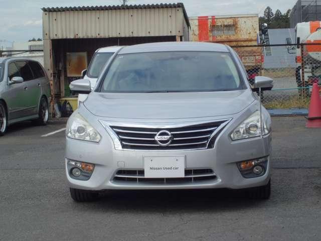 ティアナ ＸＬ　ワンオーナー車　アラウンドビュ－モニタ－　スマキー　ドライブレコーダー　ＬＤＷ　クルコン　ＡＡＣ　パワーウインドウ　ＥＴＣ　Ｂカメラ　アルミホイール　キーレス　メモリーナビ　ワンセグＴＶ　ＡＢＳ（12枚目）