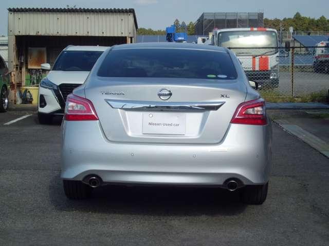 ティアナ ＸＬ　ワンオーナー車　アラウンドビュ－モニタ－　スマキー　ドライブレコーダー　ＬＤＷ　クルコン　ＡＡＣ　パワーウインドウ　ＥＴＣ　Ｂカメラ　アルミホイール　キーレス　メモリーナビ　ワンセグＴＶ　ＡＢＳ（15枚目）