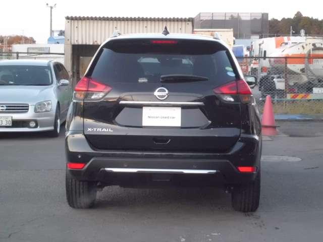 エクストレイル ２．０　２０Ｘｉ　２列車　純正メモリーナビ・ＴＶ／アラウンドビューモ　アイドリングストップ車　ＬＥＤヘットライト　Ｒカメラ　インテリキー　レーンキープアシスト　ＥＴＣ　ドライブレコーダー　キーフリー　１オーナー　ＴＶナビ　オートエアコン　アルミホイール　メモリーナビ（13枚目）