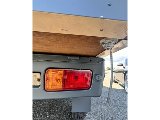 ハイゼットトラック スペシャル キッチンカー 4WD AT 200L 特殊強度シェル加工(9枚目)