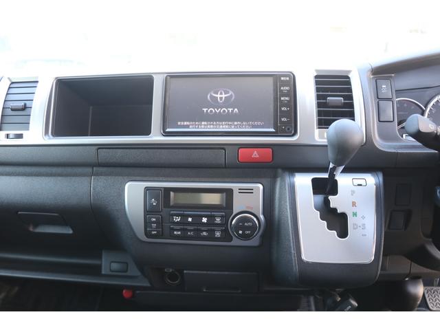 グランドキャビン 4WD 禁煙車 セーフティセンス PCS LDA AHB 純正SDナビTV 音楽録音 ドライブレコーダー ETC バックカメラ TVキャンセラー 走行時リアクーラー&ヒーター スマートキー(67枚目)