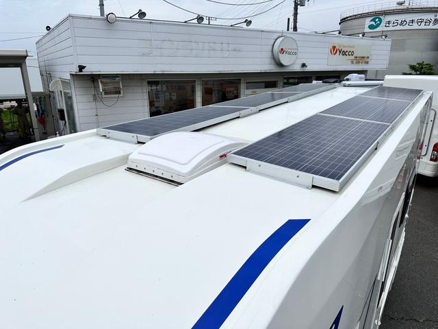 キャンパー厚木製　ＰＵＰＰＹ４８０　１オーナー　禁煙車　Ｂカメラ　３サブ　電圧計　１５００Ｗ　１２２Ｗインバーター　家庭用エアコン　ＦＦヒーター　ＭＡＸＦＡＮ　シンク　冷蔵庫　コンロ　電子レンジ　トイレ　ソーラー　ドッグライト　両電格ミラー(35枚目)