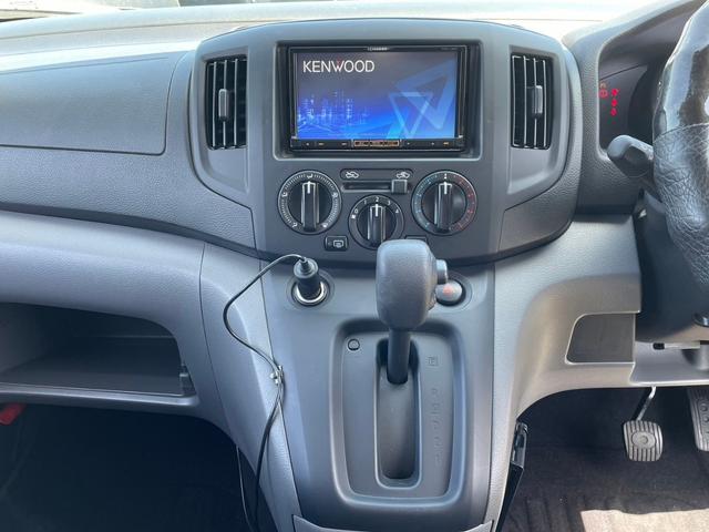 日産 ＮＶ２００バネットバン