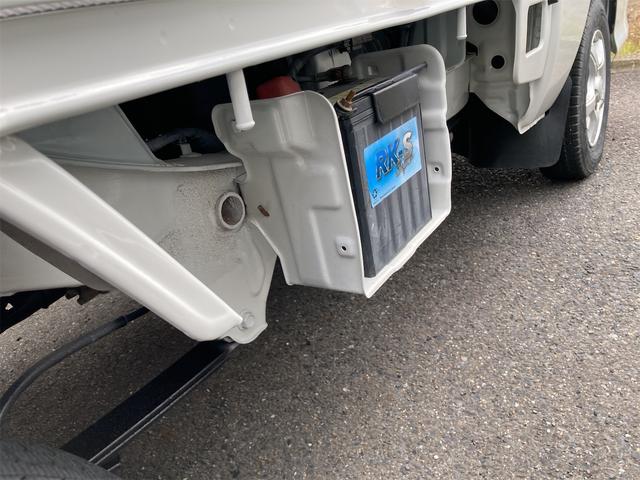 ハイゼットトラック 　４ＷＤ　オートマ車　エアコン　パワステ　積載量３５０ＫＧ　社外アルミ（11枚目）