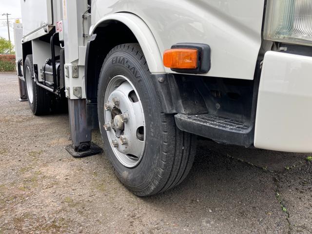 ダイナトラック アイチSN15B 高所作業車 バックカメラ ETC 低騒音型ウィンチ付き 取扱説明書 点検記録簿有り 最大積載量4000KG 5MT エアコン パワステ パワーウィンドウ(12枚目)