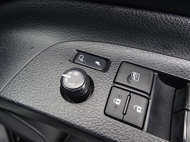 シエンタ Gクルマイスシヨウシャ Gクルマイスシヨウシャ 詳細 オートマチックハイビーム 純正ナビ ワンセグTV CD Bluetooth Bカメラ スマートキー イモビライザー オートエアコン ETC アイドリングストップ 記録簿(24枚目)