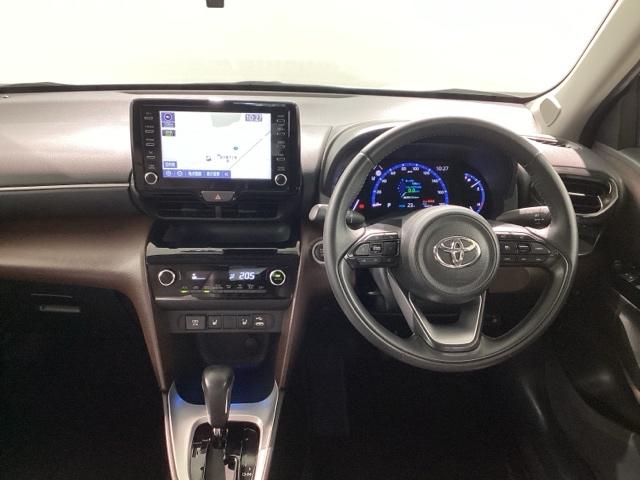 ヤリスクロス Ｚ　Ｂｌｕｅｔｏｏｔｈ・スマートナビ・リアカメラ・ＥＴＣ（8枚目）