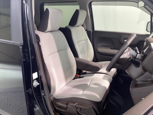 N-WGN Lホンダセンシング 当社デモカー・Bluetooth・純正ナビ・リアカメラ・ETC ベンチシート フルセグ シートヒーター オートクルーズコントロール DVD再生 アイドリングストップ 衝突防止システム スマートキー(7枚目)