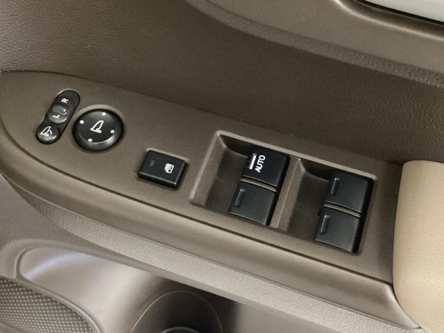 N-WGN Lホンダセンシング 当社デモカー・Bluetooth・純正ナビ・リアカメラ・ETC ベンチシート フルセグ シートヒーター オートクルーズコントロール DVD再生 アイドリングストップ 衝突防止システム スマートキー(24枚目)