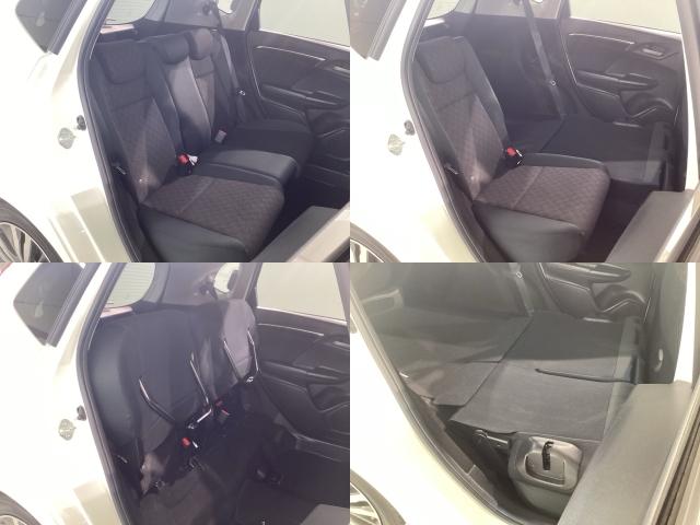 フィット 13G・Sパッケージ Bluetooth・純正ナビ・リアカメラ・ETC アルミホイール DVD再生 アイドリングストップ LEDヘッドランプ スマートキー 盗難防止システム 横滑り防止装置 記録簿 禁煙車 ワンオーナー(7枚目)