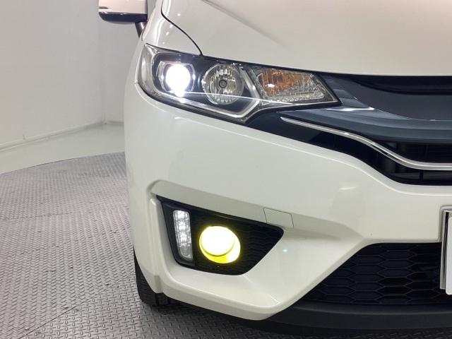 フィット 13G・Sパッケージ Bluetooth・純正ナビ・リアカメラ・ETC アルミホイール DVD再生 アイドリングストップ LEDヘッドランプ スマートキー 盗難防止システム 横滑り防止装置 記録簿 禁煙車 ワンオーナー(25枚目)