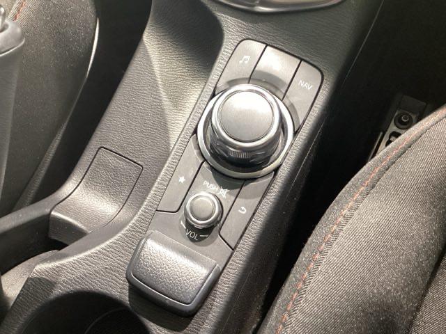 デミオ 13Sツーリング Bluetooth・メモリーナビ・リアカメラ・ETC アルミホイール フルセグ シートヒーター DVD再生 アイドリングストップ 衝突防止システム LEDヘッドランプ クリアランスソナー スマートキー(15枚目)