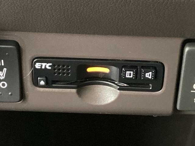 N-ONE GSSブラウンスタイルパッケージ Bluetooth・純正ナビ・リアカメラ・ETC HIDヘッドライト ベンチシート フルセグ シートヒーター DVD再生 アイドリングストップ 衝突防止システム ドライブレコーダー スマートキー(18枚目)