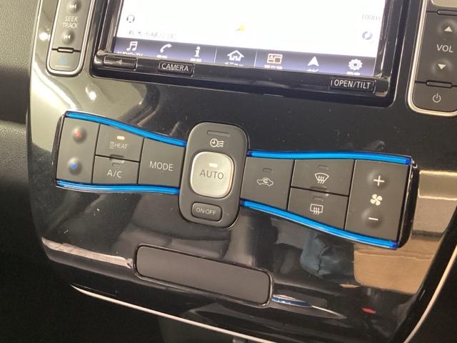 リーフ Gサンクスエディション 純正メモリーナビ ドラレコ ETC シートヒーター(15枚目)