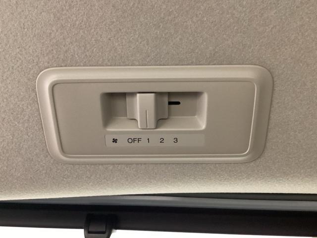 ステップワゴン エアー　純正メモリーナビ　ＥＴＣ　ドラレコ　ホンダセンシング　障害物センサー　シートヒーター（29枚目）