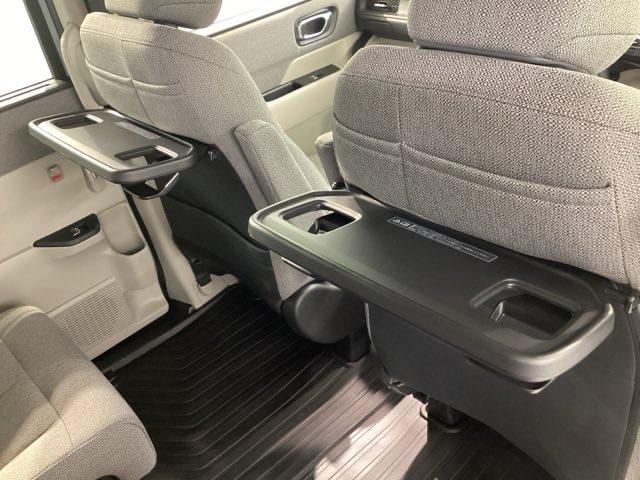 ステップワゴン エアー　純正メモリーナビ　ＥＴＣ　ドラレコ　ホンダセンシング　障害物センサー　シートヒーター（31枚目）