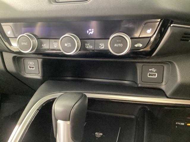 ヴェゼル ｅ：ＨＥＶＺ　Ｂｌｕｅｔｏｏｔｈ・スマートナビ・リアカメラ・ＥＴＣ（16枚目）
