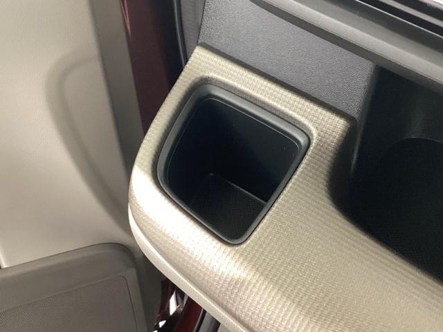 ステップワゴン Gホンダセンシング 純正メモリーナビ ドラレコ ETC2.0 障害物センサー ホンダセンシング ロールシェード(51枚目)