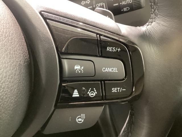 ヴェゼル e:HEVZ 当社デモカー 純正スマートナビ ドラレコ ETC2.0 障害物センサー ホンダセンシング 全周囲カメラ シートヒーター 電動リアゲート(20枚目)