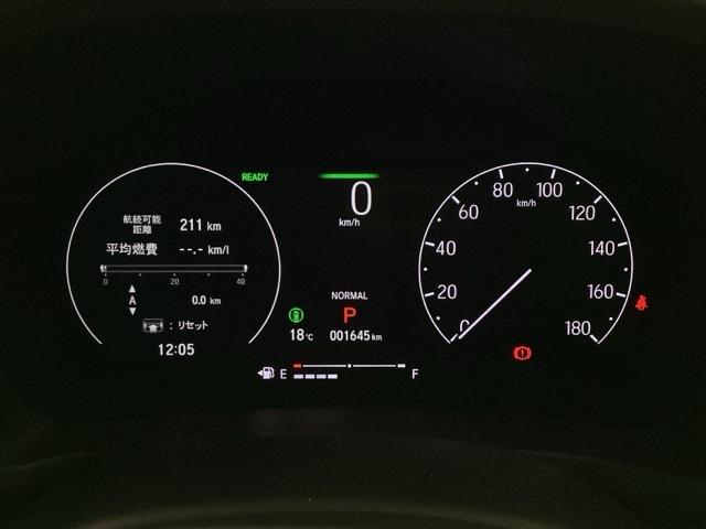 �X�s�[�h���[�^�[�͂�����I��������Ƃ����f�U�C���ŁA���Ԃł���Ԃł����₷���݌v�ɂȂ��Ă��܂��B