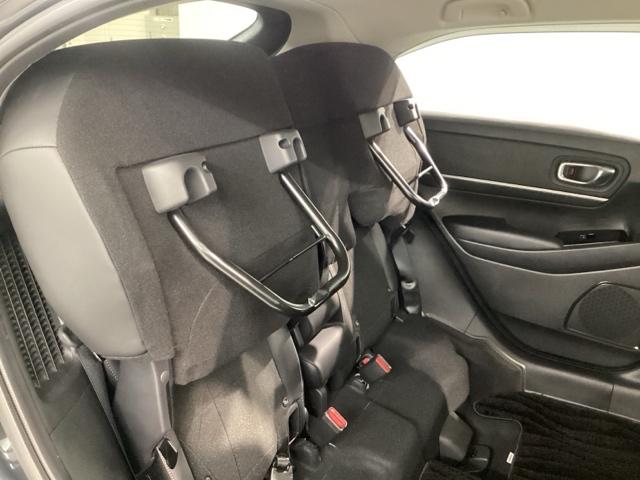 ヴェゼル e:HEVZ 当社デモカー 純正スマートナビ ETC2.0 障害物センサー ホンダセンシング シートヒーター 電動リアゲート(10枚目)