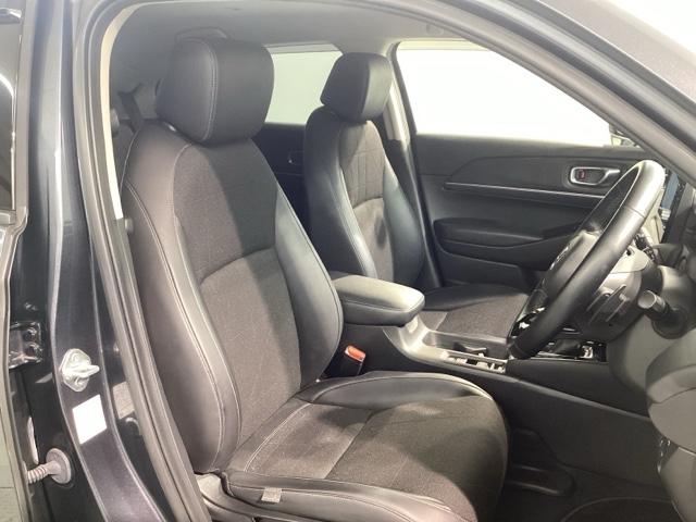 ヴェゼル e:HEVZ 当社デモカー 純正スマートナビ ETC2.0 障害物センサー ホンダセンシング シートヒーター 電動リアゲート(11枚目)