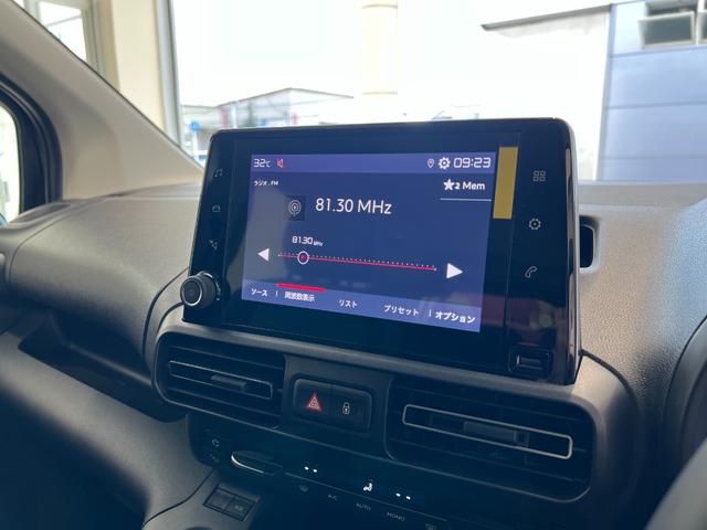 マキシ　新車保証継承　アダプティブクルーズコントロール　衝突軽減ブレーキ　レーンキープアシスト　ＡｐｐｌｅＣａｒＰｌａｙ／ＡｎｄｒｏｉｄＡｕｔｏ(10枚目)