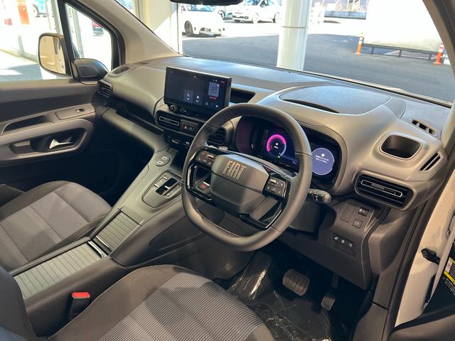 ドブロ ベースグレード　１．５ディーゼルターボ　新車保証継承　マイチェン後　ＬＥＤヘッドライト　オートヘッドライト　バック・サイドカメラ　ブラインドスポットモニター　ステアリングヒーター（15枚目）
