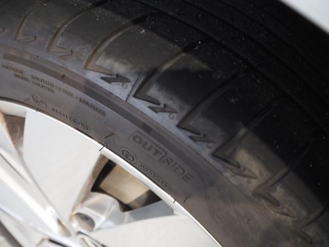 ゴルフヴァリアント ｅＴＳＩ　スタイル　ワンオーナー　禁煙車　ルーフレール　メーカーナビ　バックカメラ　純正前後ドラレコ　ＥＴＣ２．０　スマートキー２個　ＩＱ　ＤＲＩＶＥ　Ｆ・Ｒソナー　ターボ　パドルシフト　前席シートヒーター　パワーバックドア　ＬＥＤライト　純正１７ＡＷ（20枚目）