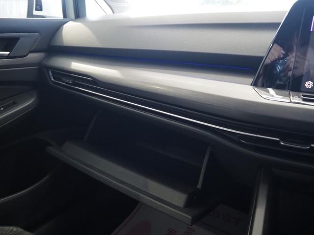 ゴルフヴァリアント ｅＴＳＩ　スタイル　ワンオーナー　禁煙車　ルーフレール　メーカーナビ　バックカメラ　純正前後ドラレコ　ＥＴＣ２．０　スマートキー２個　ＩＱ　ＤＲＩＶＥ　Ｆ・Ｒソナー　ターボ　パドルシフト　前席シートヒーター　パワーバックドア　ＬＥＤライト　純正１７ＡＷ（47枚目）