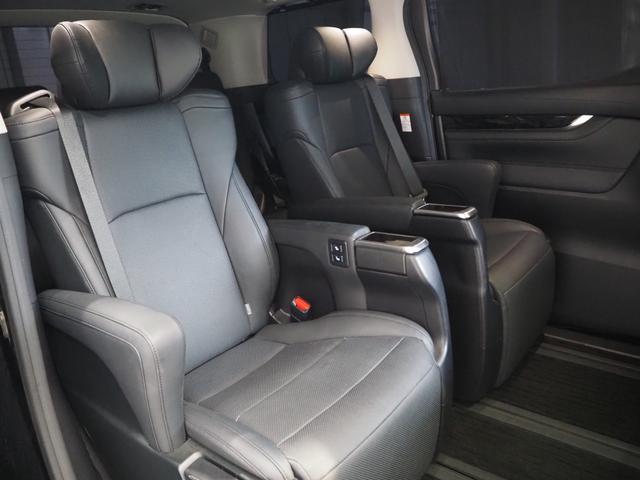 アルファード 2.5S Cパッケージ ワンオーナー 禁煙車 Wサンルーフ ワンオーナー 禁煙車 両側電動スライドドア Wサンルーフ 黒革シート 前席シートヒーター・シートベンチレーション パワーバックドア 純正後席モニター DAナビ バックカメラ セーフティセンス ETC(32枚目)