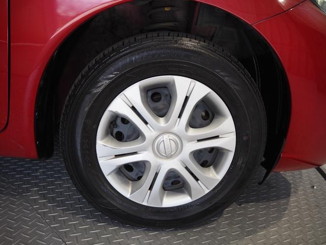 ノート Ｘ　ワンオーナー　禁煙車　純正ＳＤナビ　アラウンドビューモニター　ＣＤ　ＤＶＤ　ＢＴ　ＤＴＶ　エマージェンシーブレーキ　インテリジェントルームミラー　Ｆ・Ｒソナー　ＥＴＣ　前後ドラレコ　スマートキー２個　Ａストップ（15枚目）