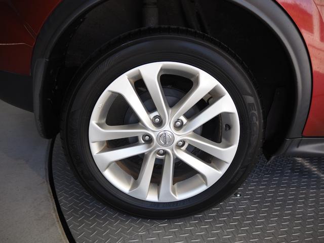 ジューク 15RX Vセレクション ワンオーナー 禁煙車 純正SDナビ バックカメラ CD BT DTV エマージェンシーブレーキ 車線逸脱警報 Aストップ スマートキー2個 純正17インチアルミ 保証書 取扱説明書(16枚目)