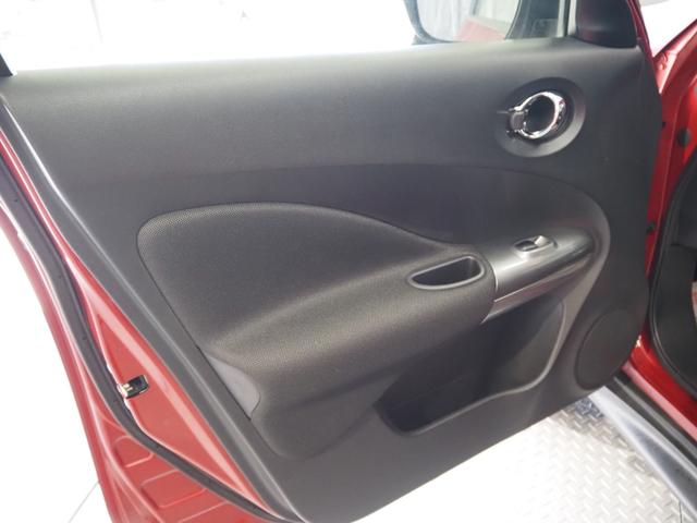 ジューク 15RX Vセレクション ワンオーナー 禁煙車 純正SDナビ バックカメラ CD BT DTV エマージェンシーブレーキ 車線逸脱警報 Aストップ スマートキー2個 純正17インチアルミ 保証書 取扱説明書(24枚目)