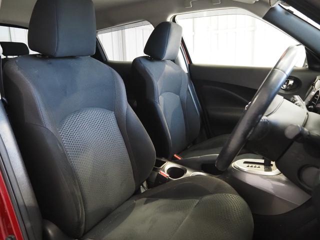 ジューク 15RX Vセレクション ワンオーナー 禁煙車 純正SDナビ バックカメラ CD BT DTV エマージェンシーブレーキ 車線逸脱警報 Aストップ スマートキー2個 純正17インチアルミ 保証書 取扱説明書(25枚目)