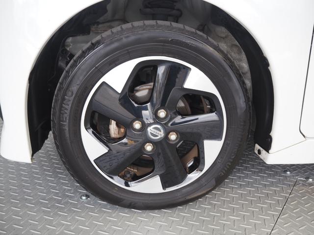ルークス ハイウェイスター X ワンオーナー 禁煙車 純正SDナビ 両側ハンズフリーオートスライドドア 快適パックA アラウンドビューモニター エマージェンシーブレーキ VDC ソナー 車線逸脱警報 ETC スマートキー LEDヘッドライト 純正14インチアルミ(18枚目)