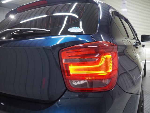 1シリーズ 116i スタイル 禁煙車 メーカーナビ CD DVD BT 社外前後ドラレコ ETC スマートキー2個 Aストップ キセノンヘッドライト 社外18インチアルミ 純正アルミ積込 保証書 取扱説明書(13枚目)