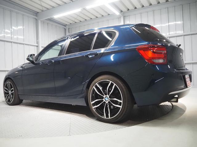 1シリーズ 116i スタイル 禁煙車 メーカーナビ CD DVD BT 社外前後ドラレコ ETC スマートキー2個 Aストップ キセノンヘッドライト 社外18インチアルミ 純正アルミ積込 保証書 取扱説明書(51枚目)