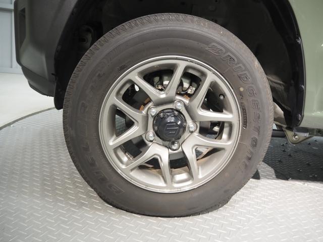 ジムニー XC ワンオーナー 禁煙車 背面タイヤ 背面タイヤカバー 純正SDナビ クルコン 前後ドラレコ ETC スマートキー2個 ステアリングスイッチ 前席シートヒーター ドアバイザー フロアマット LEDヘッドライト フォグ 純正16インチアルミ(22枚目)