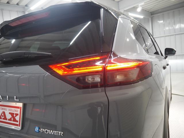 エクストレイル X e-4ORCE エクストリーマーX ワンオーナー 禁煙車 ルーフレール メーカーナビ アラウンドビューM エマブレ スマートルームミラー ETC2.0 純正ドラレコ前後 AC100V電源 スマートキー2個 カプロンシート 前席電動シート 全席シートヒーター(13枚目)